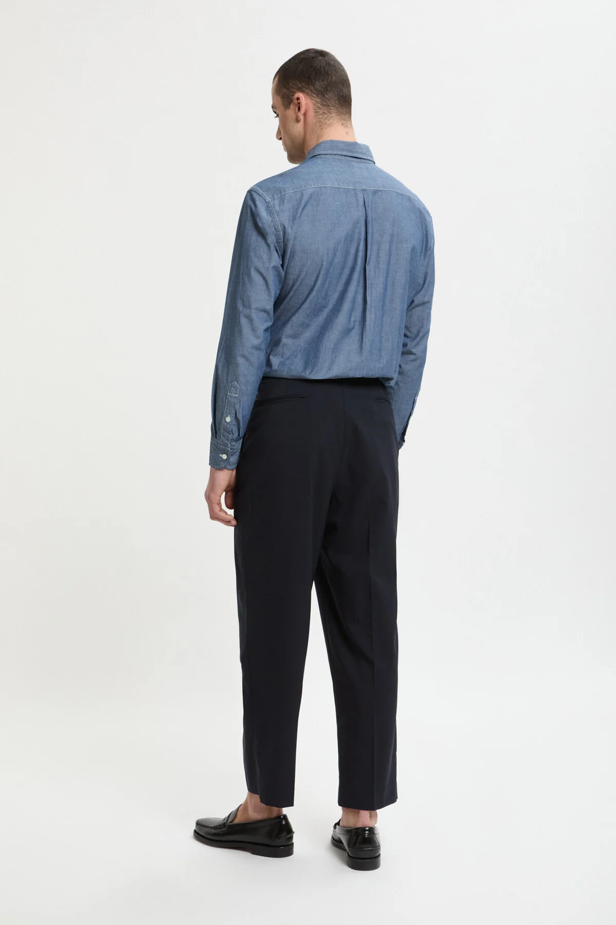 2-TUCK TAPERED TROUSERS - Image 3